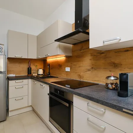 Apartments Divna Mali Losinj Exterior photo