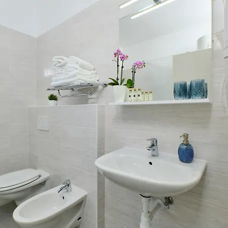 Apartments Divna Mali Losinj Exterior photo