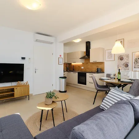 Apartments Divna Mali Losinj Exterior photo