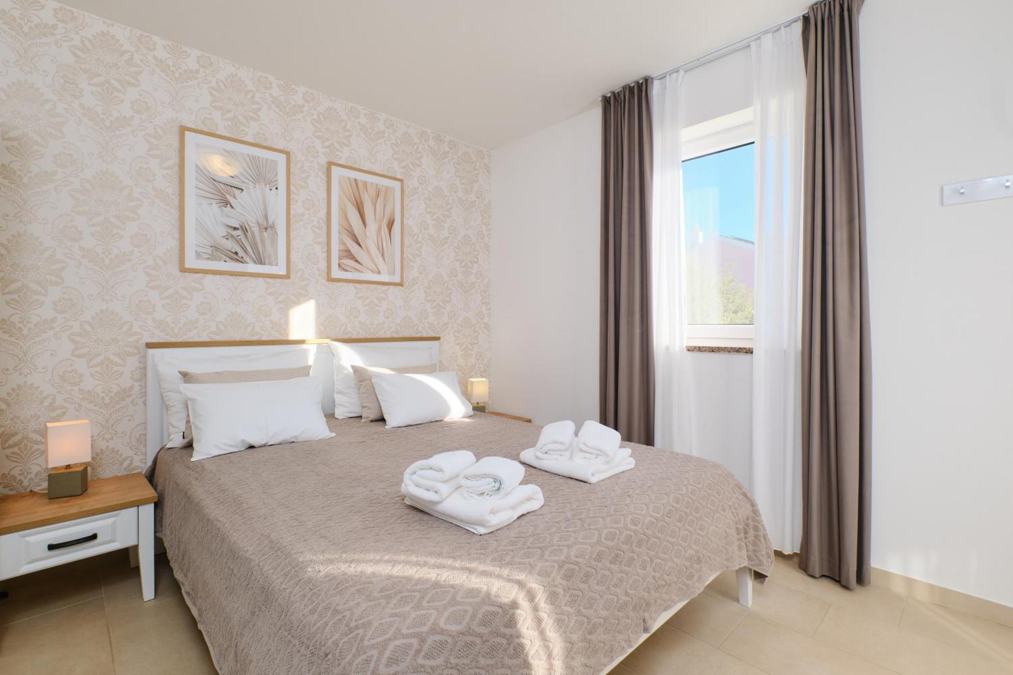 Divna Apartment
