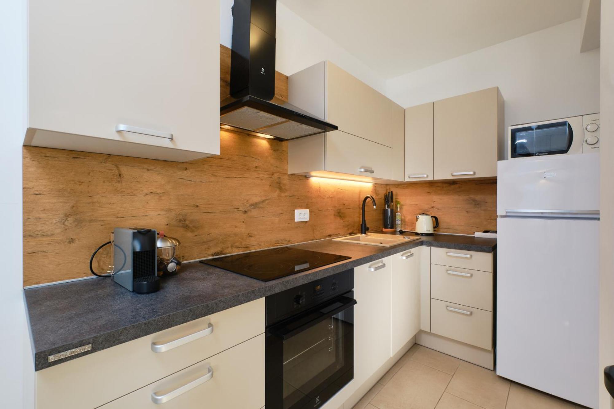 Divna Apartment